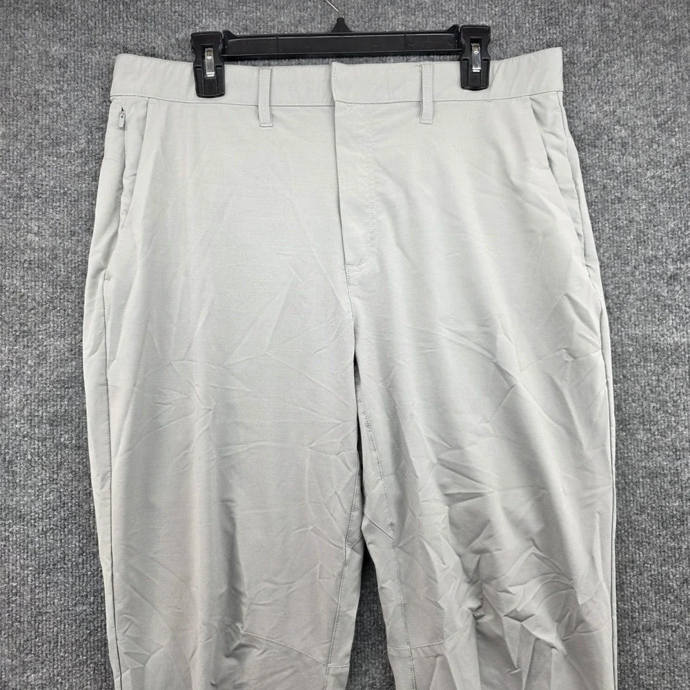 Fabletics Mens Athleisure Pants Light Gray‎ Stretch Performance Size L